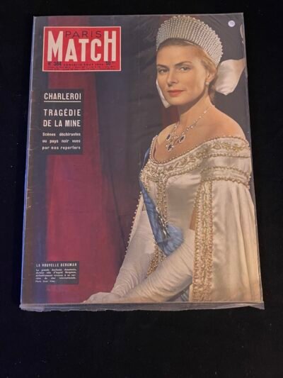 INGRID BERGMAN   PARIS MATCH   08/1956