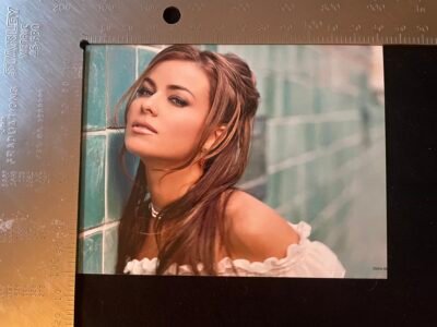 CARMEN ELECTRA   PHOTO COULEUR / COLOR PICTURE